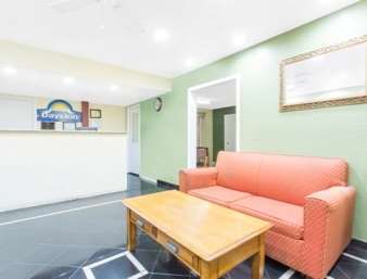 Days By Wyndham Yuba Motel 2*
